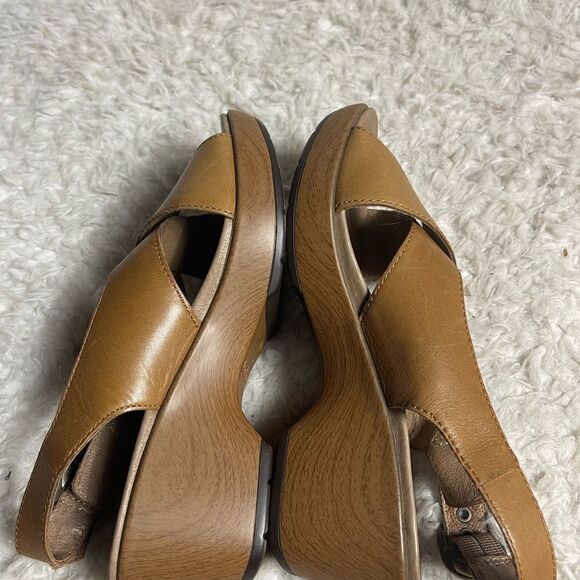 Dansko leather Brown wedge straps sandals EUR SZ37 - Picture 6 of 10